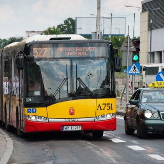 zdjęcie autobusu