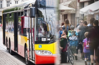 zdjęcie autobusu